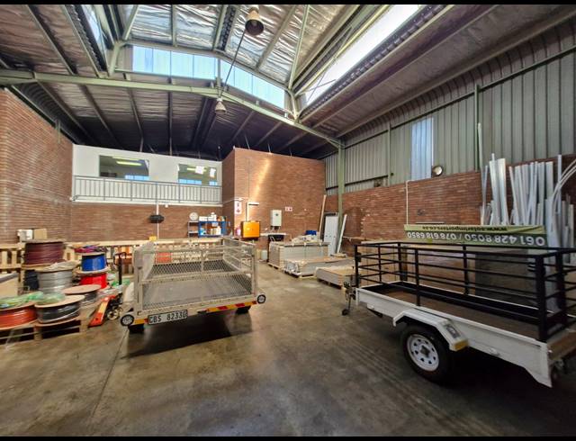 357M² WAREHOUSE TO LET IN JET PARK